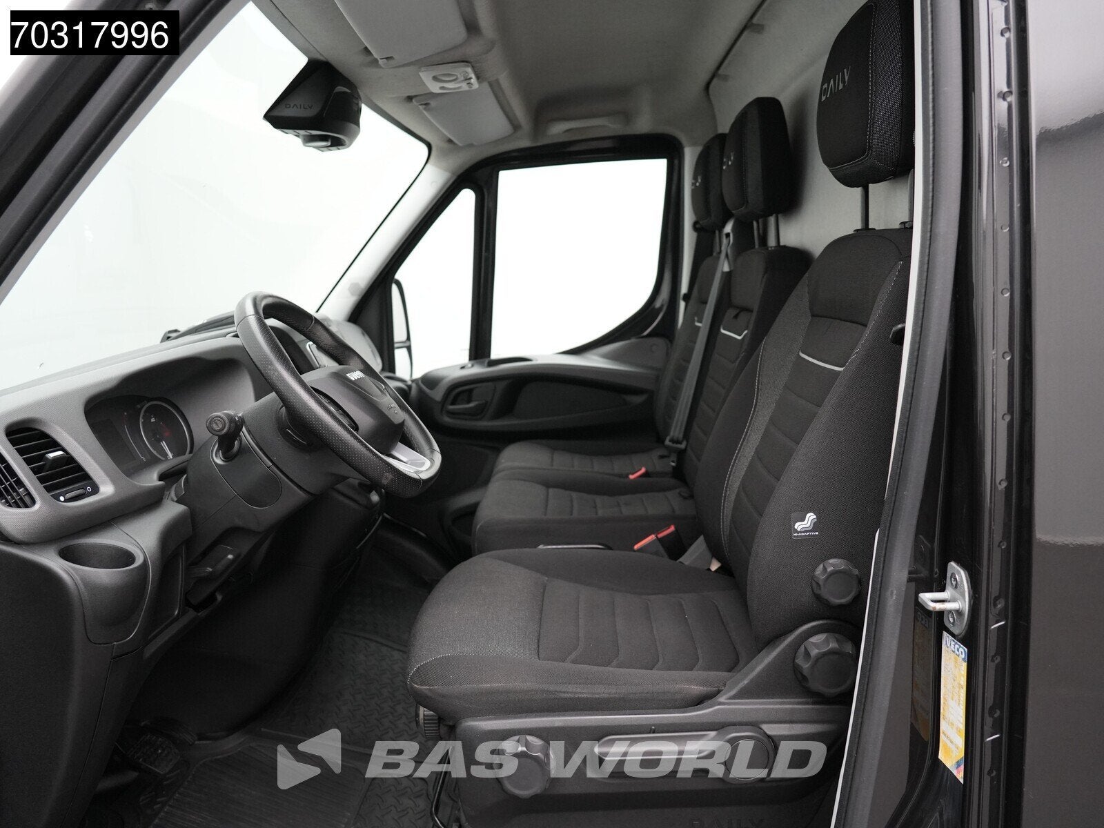 Iveco Daily 35S14 Automaat L3H2 LED Navi Airco Cruise Camera, Autos, Camionnettes & Utilitaires, Achat, Euro 6, Entreprise, Diesel