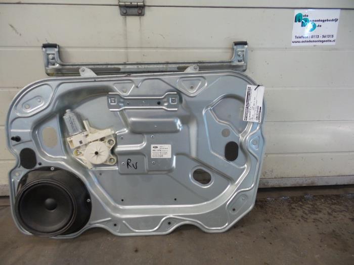 Mécanique vitre 4portes avant droite d'un Ford C-Max (C-Max, -, 3 mois de garantie, -, -