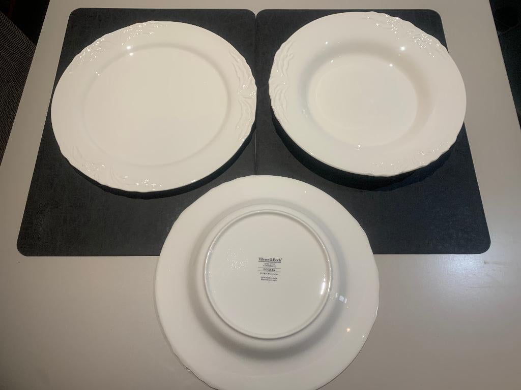 Villeroy&Boch Serie Foglia : 32cm doorsnee borden, Huis en Inrichting, Ophalen, Zo goed als nieuw, Bord(en), Effen