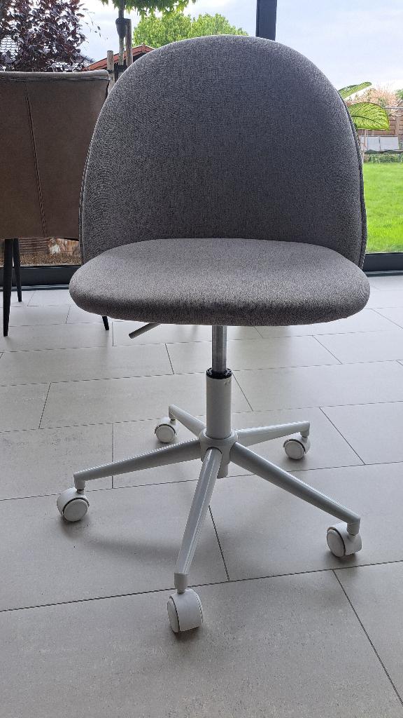 Grijs/Witte Bureaustoel, Huis en Inrichting, Bureaustoelen, Ophalen, Zo goed als nieuw, Grijs, Bureaustoel