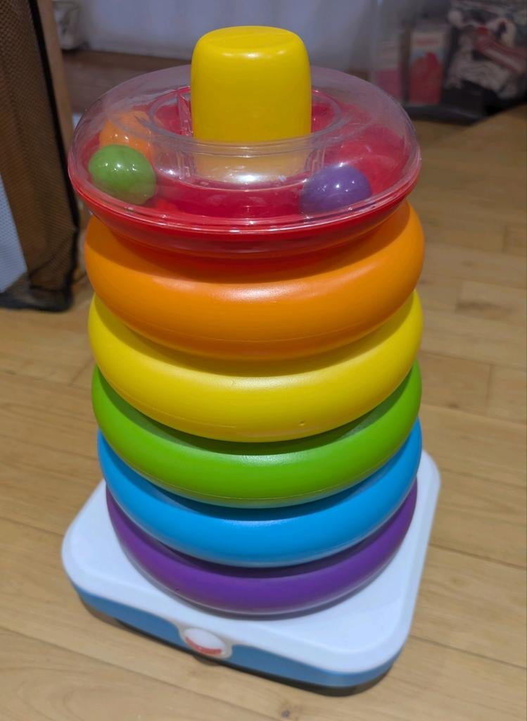 Pyramide Arc-en-ciel GÉANTE Fisher-Price (38 cm), Ophalen of Verzenden, Rammelaar