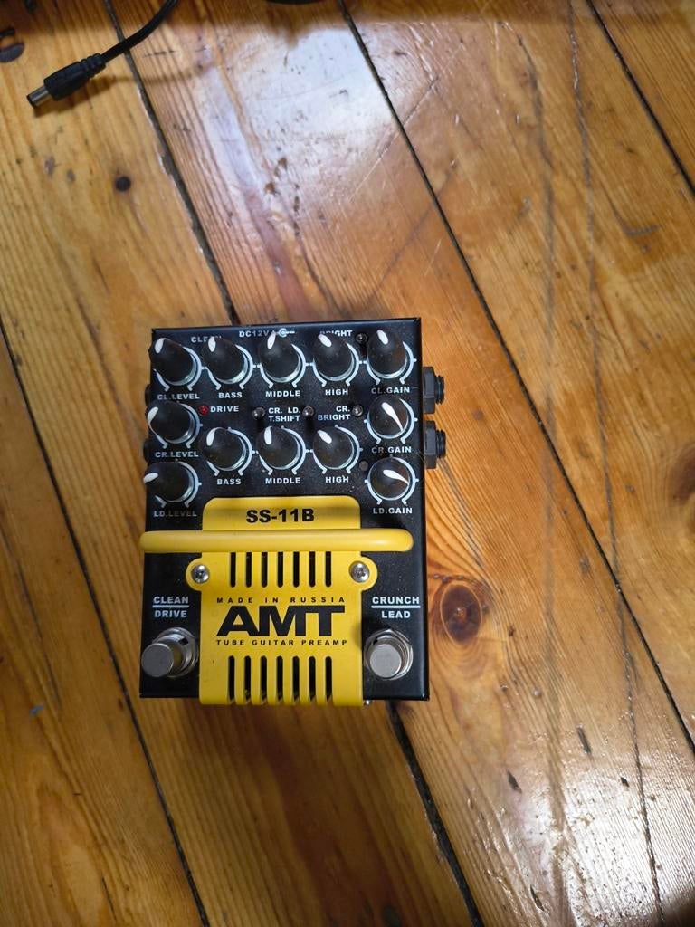 AMT SS-11B Tube Guitar Preamp - Made in Russia, Musique & Instruments, Enlèvement