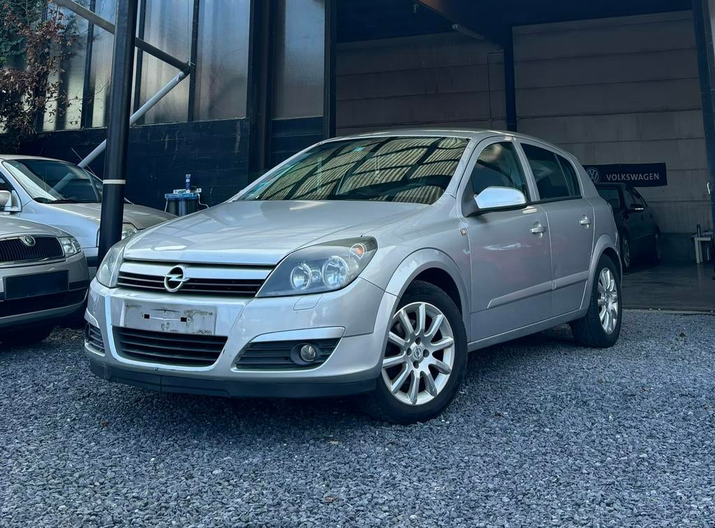 OPEL ASTRA 1.6i ESSENCE EXPORT, Auto's, Bedrijf, Astra, Te koop, Benzine