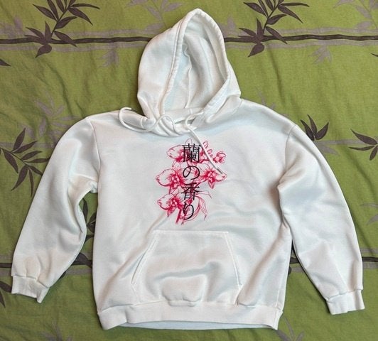 Hoodie Shein blanc avec motif floral japonais – Taille M, Vêtements | Femmes, Blouses & Tuniques, Neuf, Taille 38/40 (M), Enlèvement ou Envoi