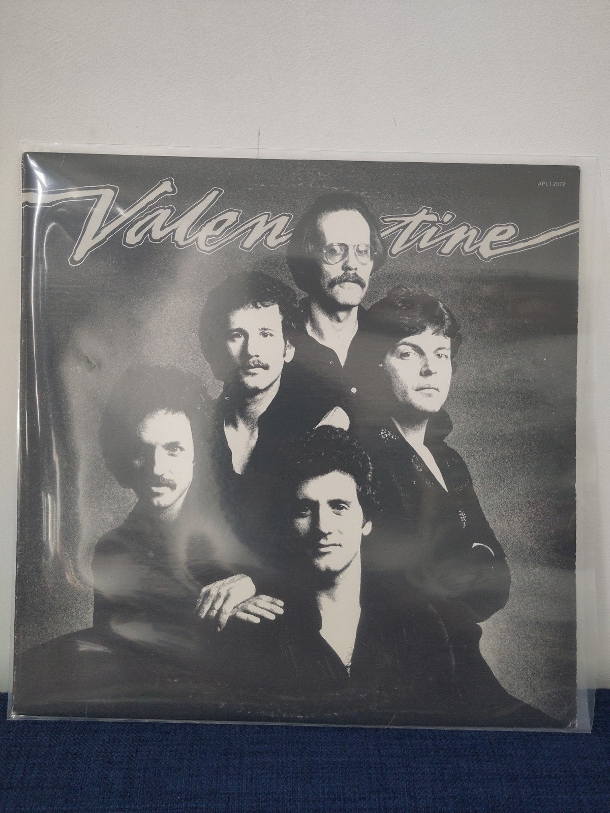 Valentine, LP, Enlèvement ou Envoi, 7 inch, Comme neuf