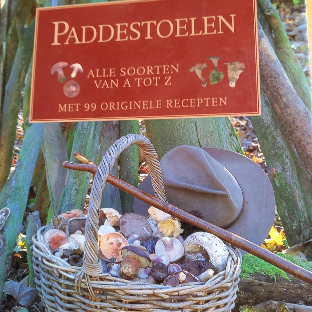 PADDESTOELEN ❤️🧡💛💚, Boeken, Natuur, Ophalen of Verzenden