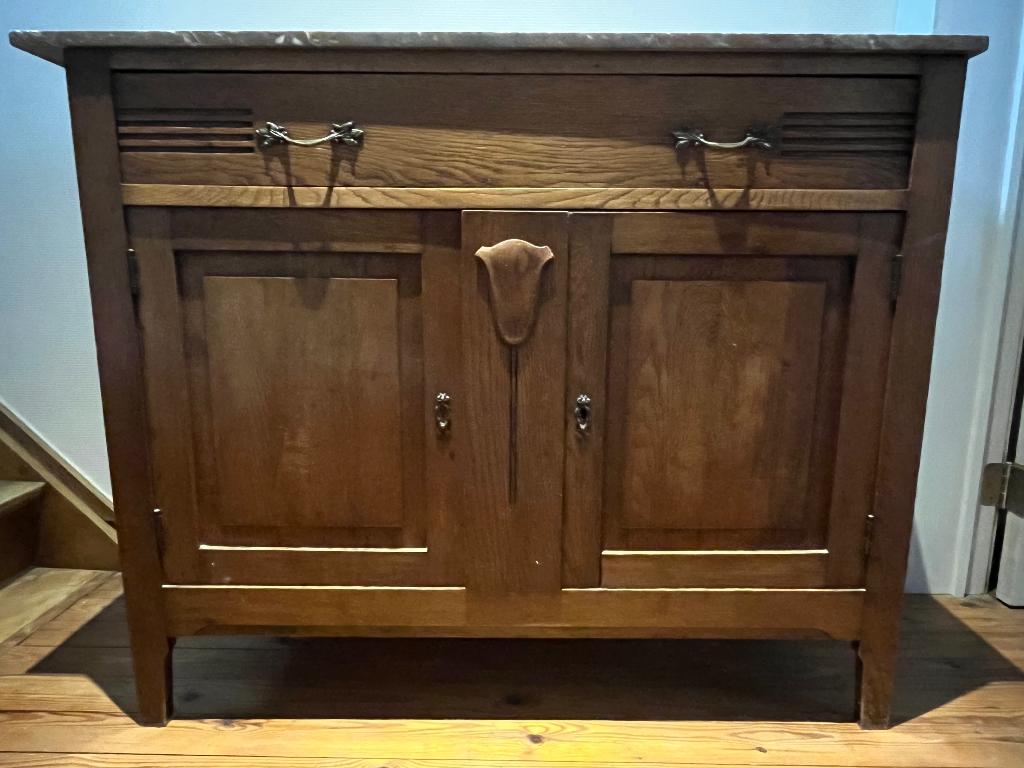 antiek houten kast met marmeren blad, Ophalen