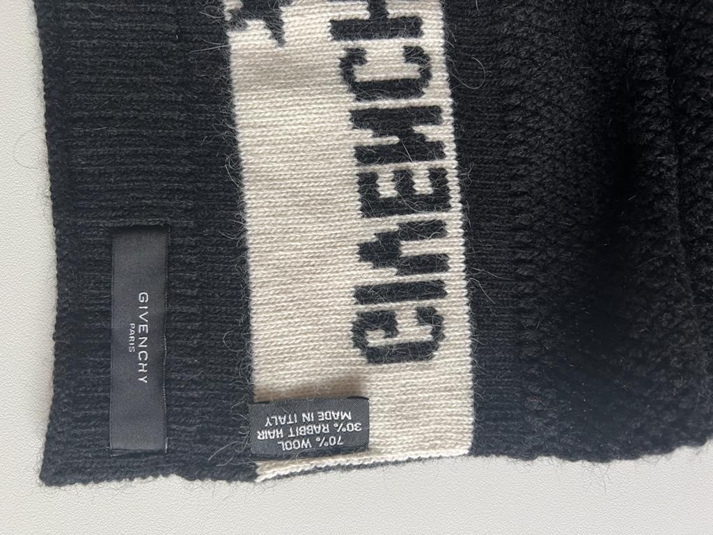 Givenchy sjaal zwart wit amper gedragen, Ophalen, Zo goed als nieuw, Sjaal