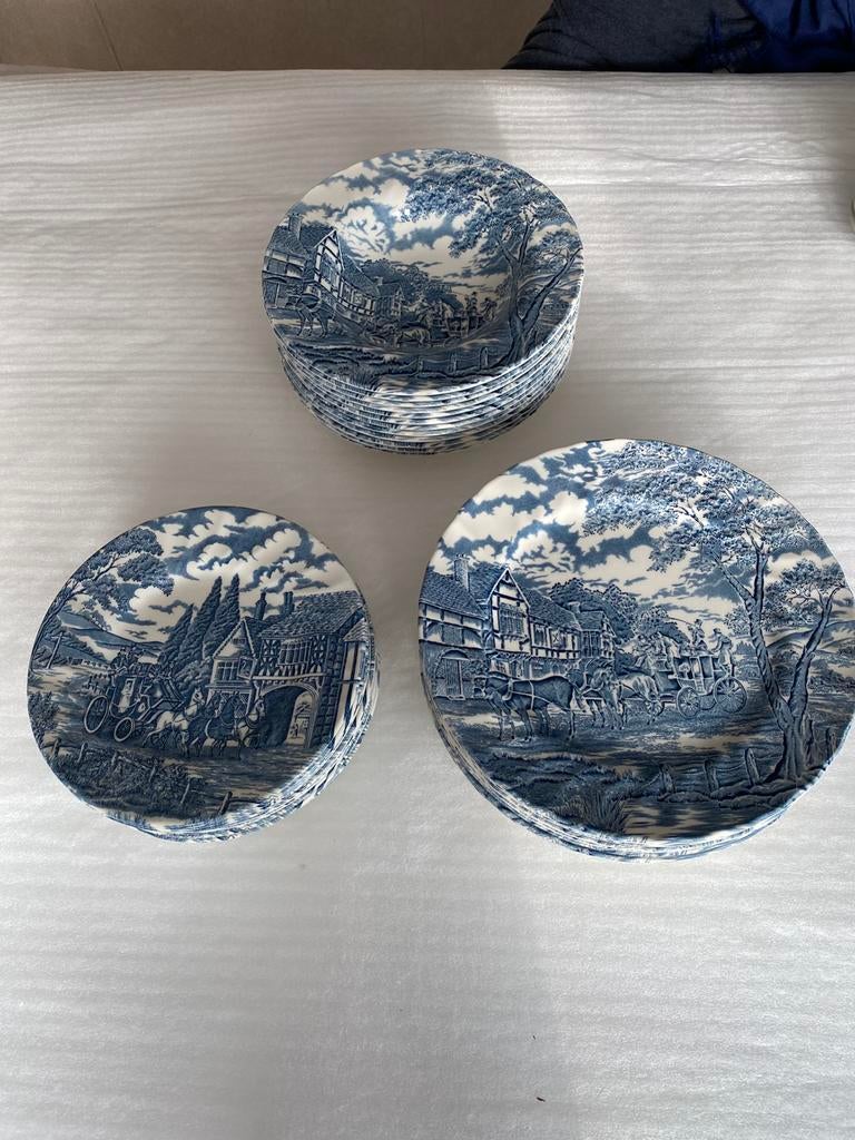 Bordenset Royal Wessex England, Antiek en Kunst, Antiek | Servies compleet, Ophalen
