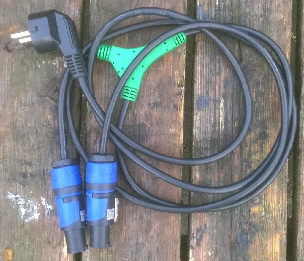 Spanningssnoer Powercon Schucko splitkabel, Muziek en Instrumenten, Ophalen of Verzenden, Zo goed als nieuw, Apparatuur