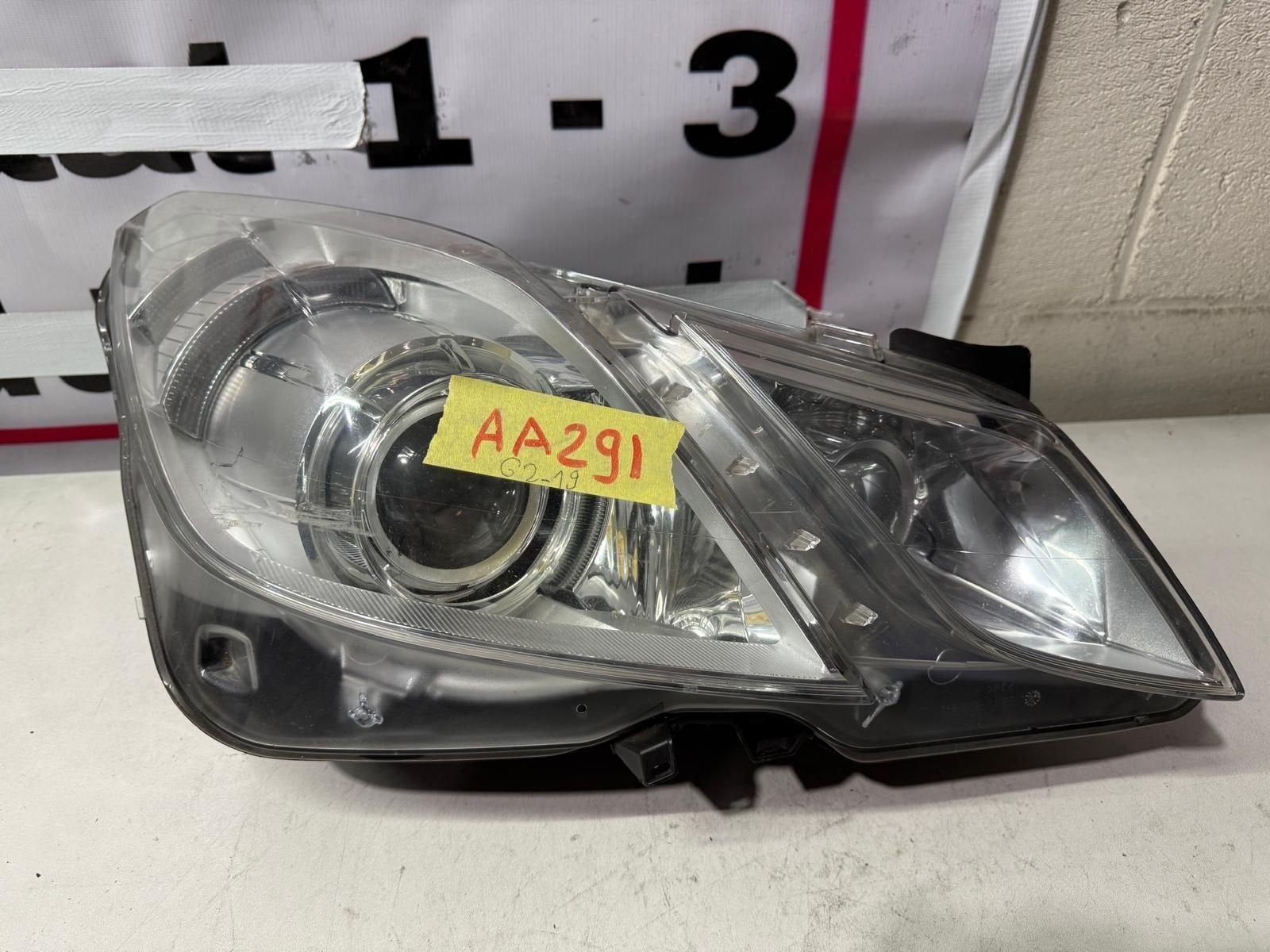 Mercedes-Benz E C207 W207 Koplamp, -, Utilisé, -, -
