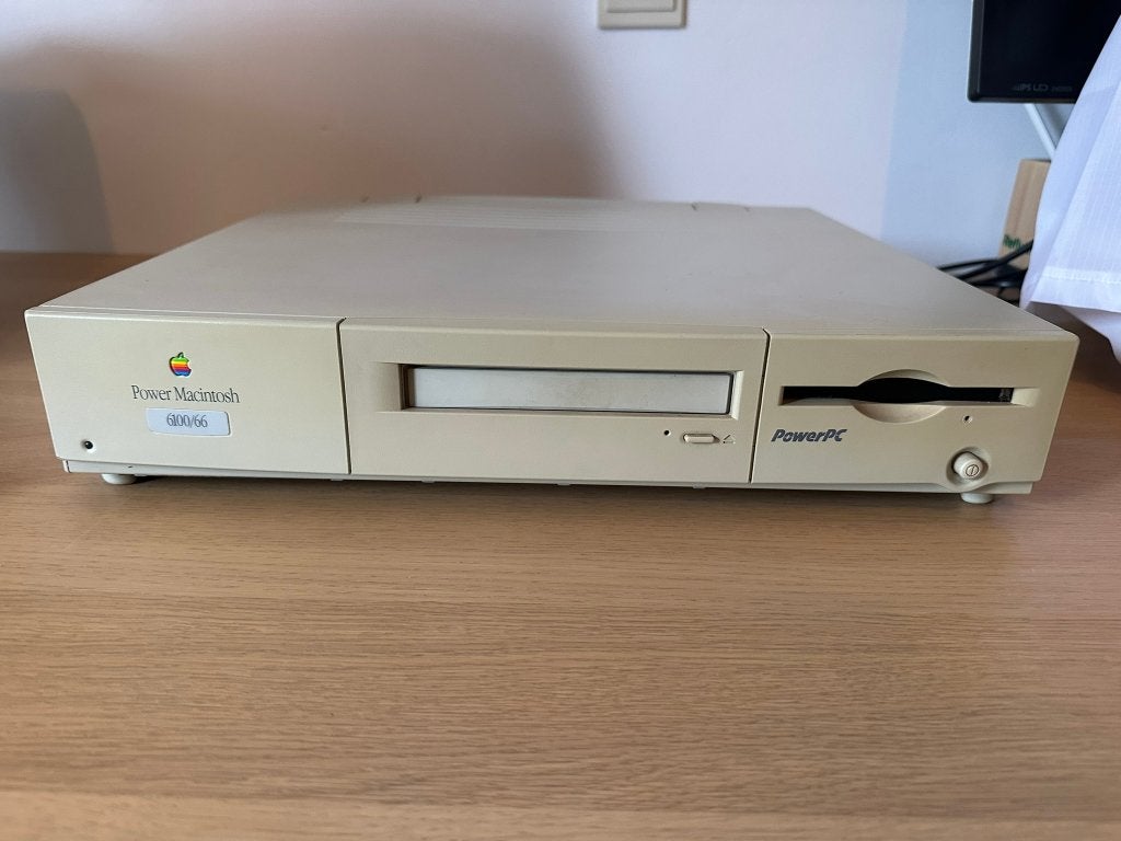 Power Macintosh 6100/66 - M1596, Computers en Software, Vintage Computers, Ophalen, Apple