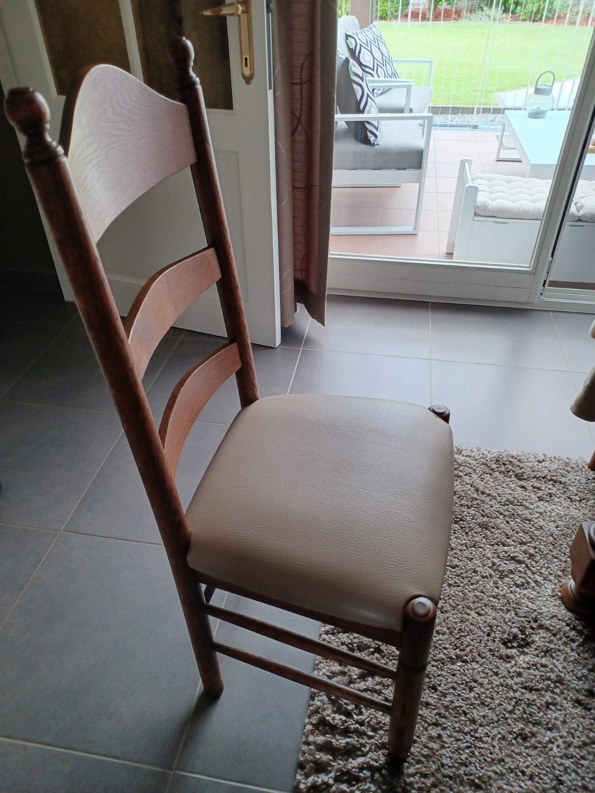6 eiken stoelen (zitvlak recent gerenoveerd), Huis en Inrichting, Stoelen, Ophalen, Bruin, Zo goed als nieuw, Vijf, Zes of meer stoelen