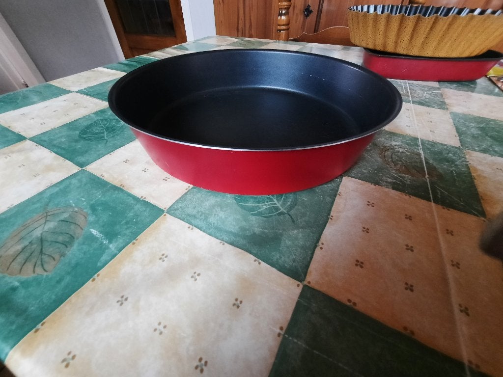 nieuwe ronde bakvorm hoogte 4 cm dia 27 cm, Ophalen of Verzenden, Nieuw, Taarten, Bakvorm