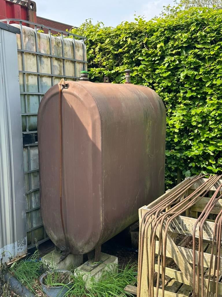 Mazouttank met +100L stookolie nog in, Bricolage & Construction, Chauffage & Radiateurs, Comme neuf, Radiateur, Enlèvement