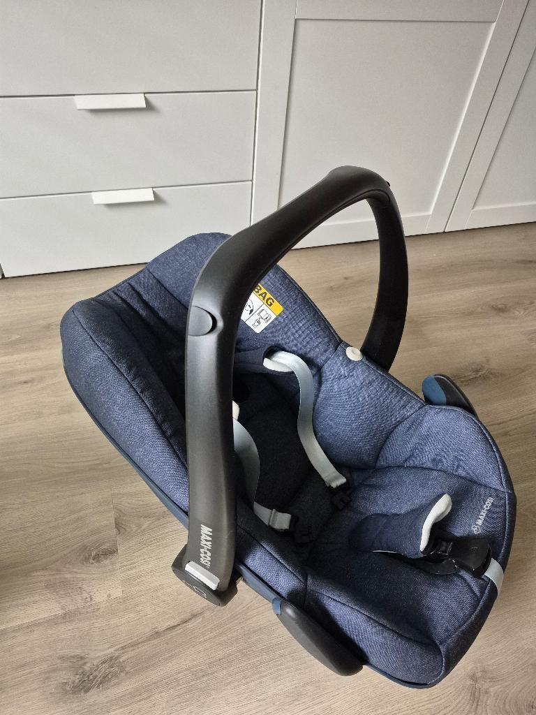 Autostoel Maxi Cosi Pebble + 2 way Fix basis Maxi Cosi, Kinderen en Baby's, Autostoeltjes, Gebruikt, Maxi-Cosi, Isofix, Zijbescherming