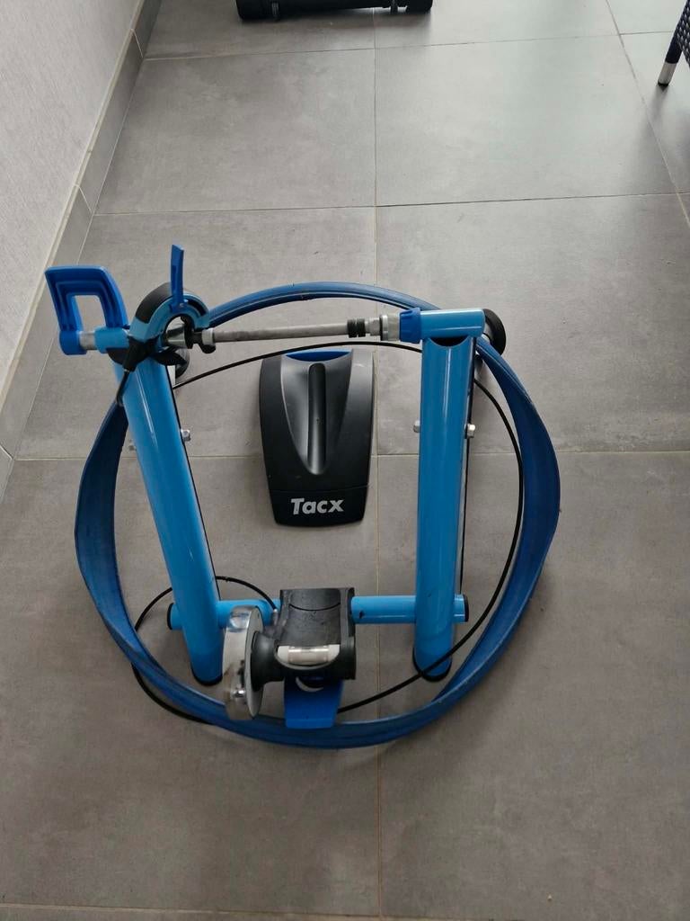 TACX vaste rollen, Ophalen