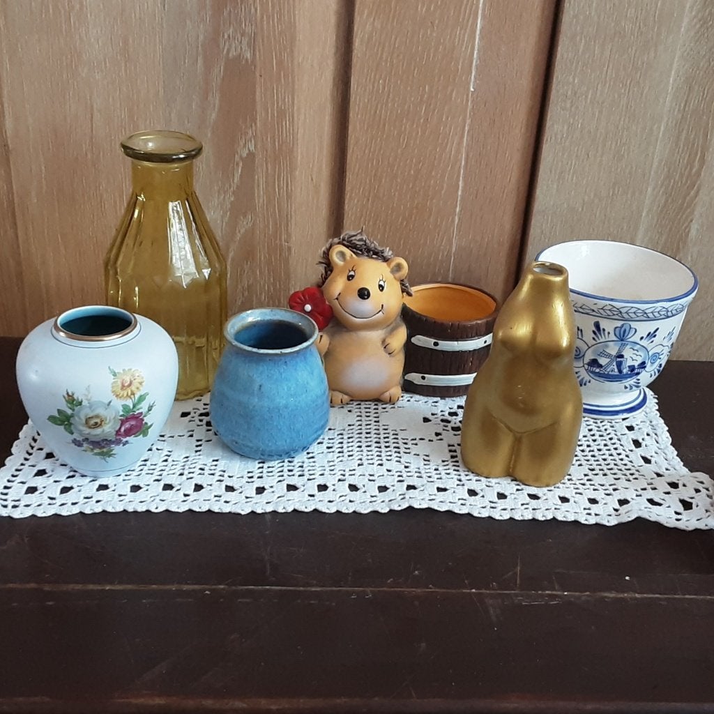 Zeer mooie miniaturen vaasjes 2€ voor alle 8 vaasjes, Huis en Inrichting, Ophalen of Verzenden