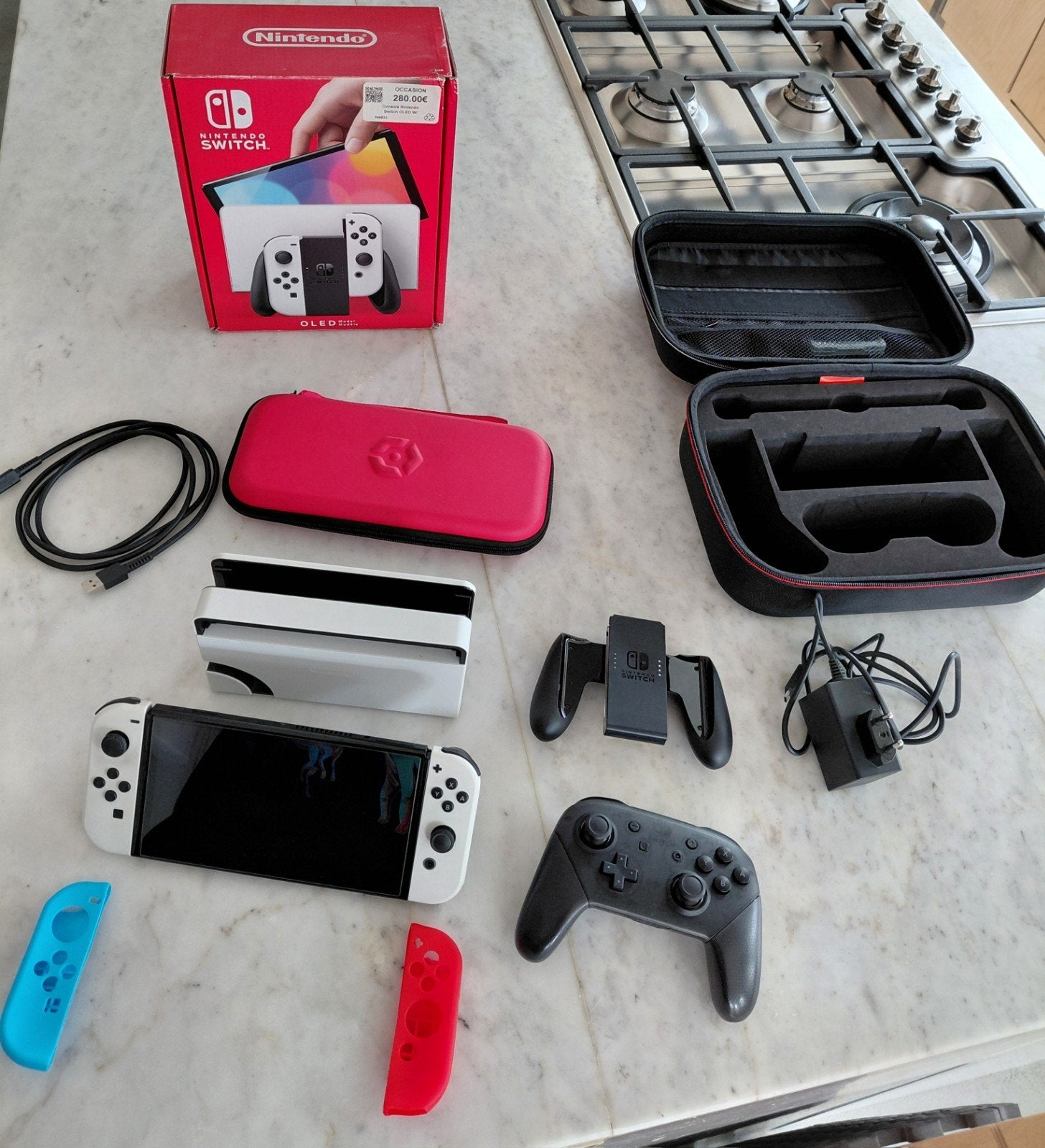 Nintendo Switch OLED wit + SDXC-kaart 256 GB +ProController, Switch OLED, Ophalen of Verzenden, Zo goed als nieuw, Met 1 controller