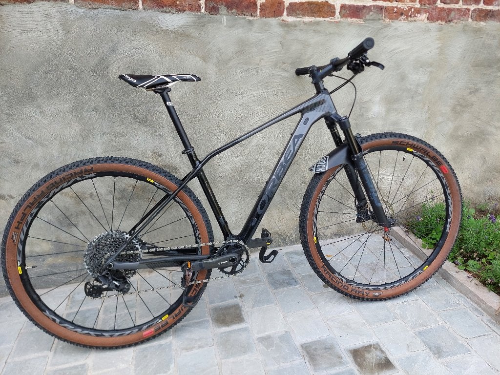 Orbea Alma M15 VTT Full Carbone Ultra Léger 29", Vélos & Vélomoteurs, Enlèvement