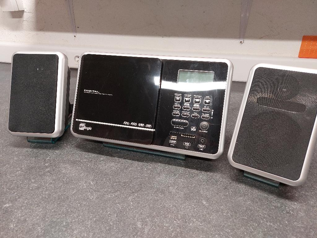 Radia / USB / CD speler, Enlèvement ou Envoi, Utilisé, Radio, Avec lecteur de CD