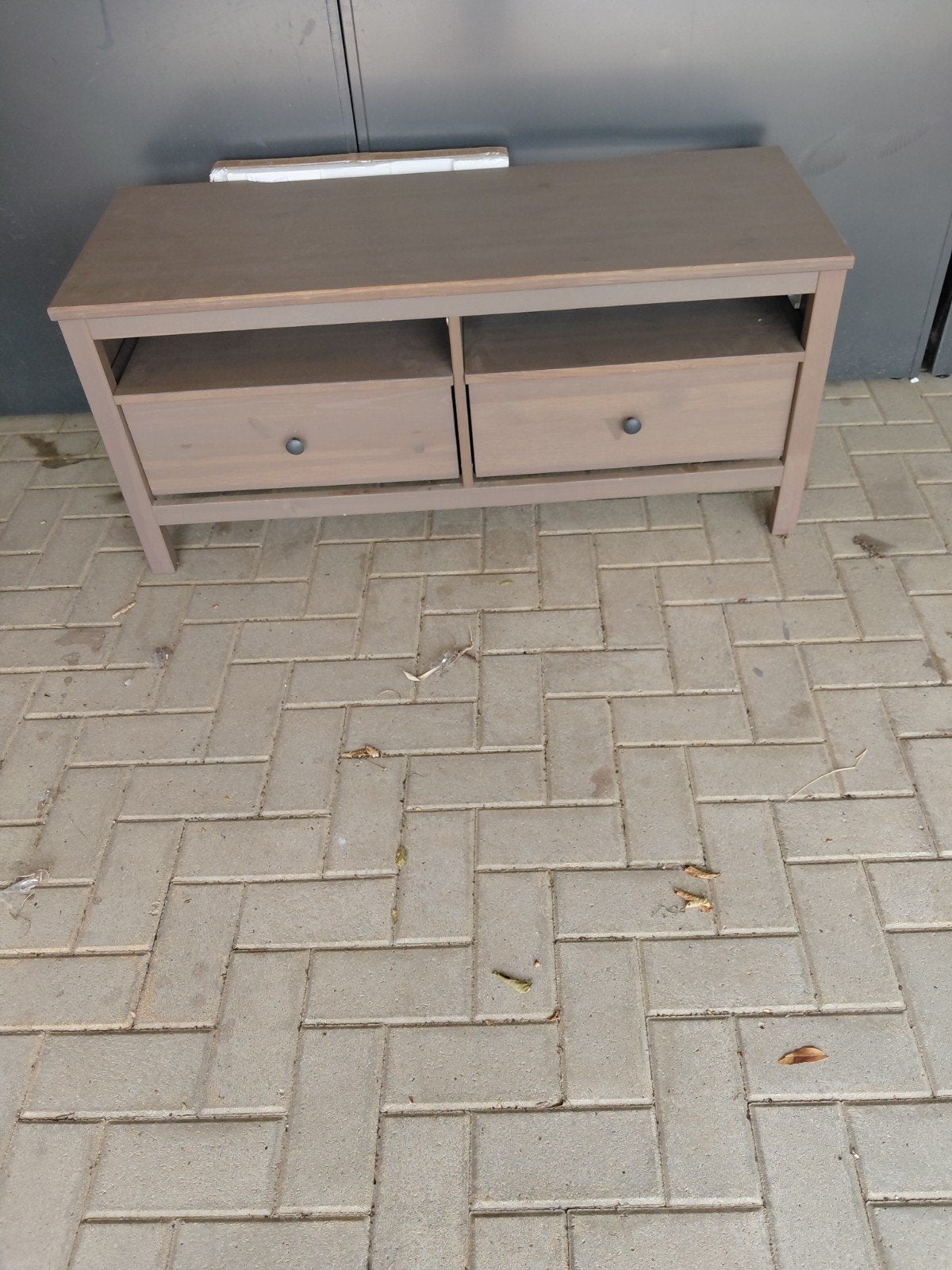 Tv kast, Ophalen