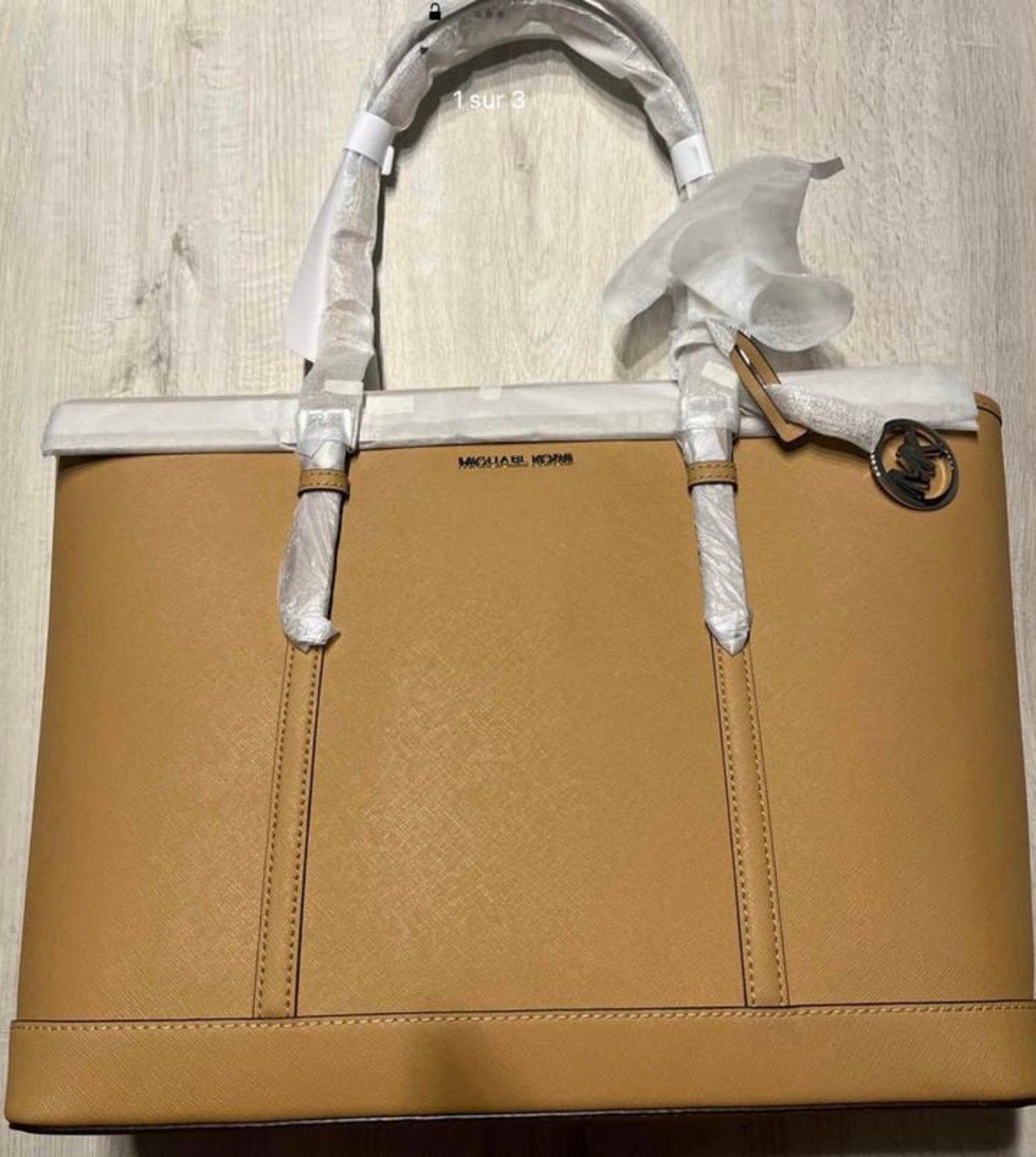Michael Kors - Handtas (nieuw), Handtassen en Accessoires, Tassen | Damestassen, Ophalen, Nieuw, Beige, Handtas