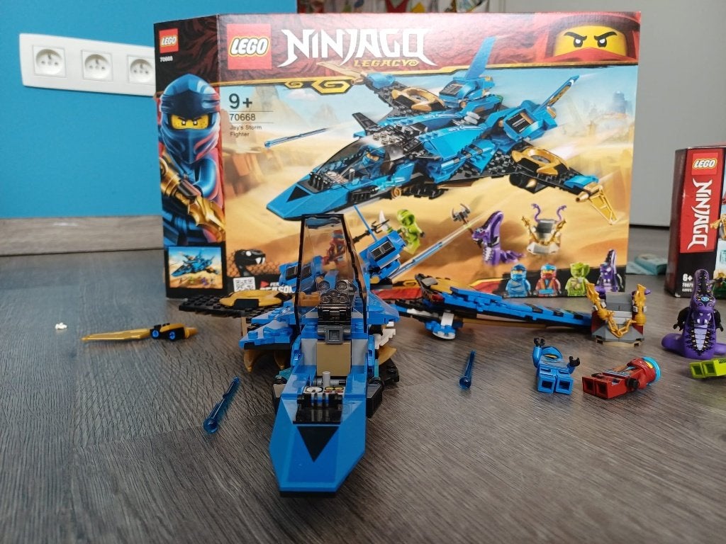 Lego Ninjago: pakket, Kinderen en Baby's, Ophalen, Lego, Overige typen, Zo goed als nieuw