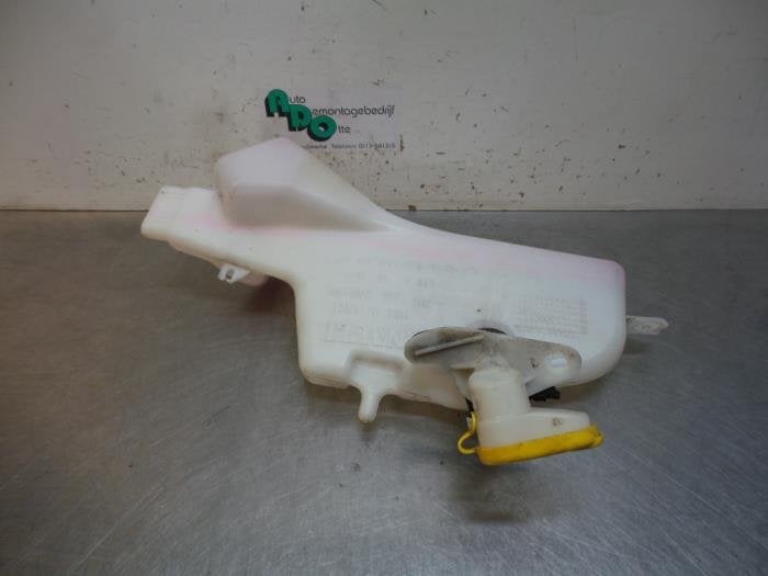 Réservoir lave-glace avant d'un Renault Scenic (Scenic 99-), Renault, -, Utilisé, -