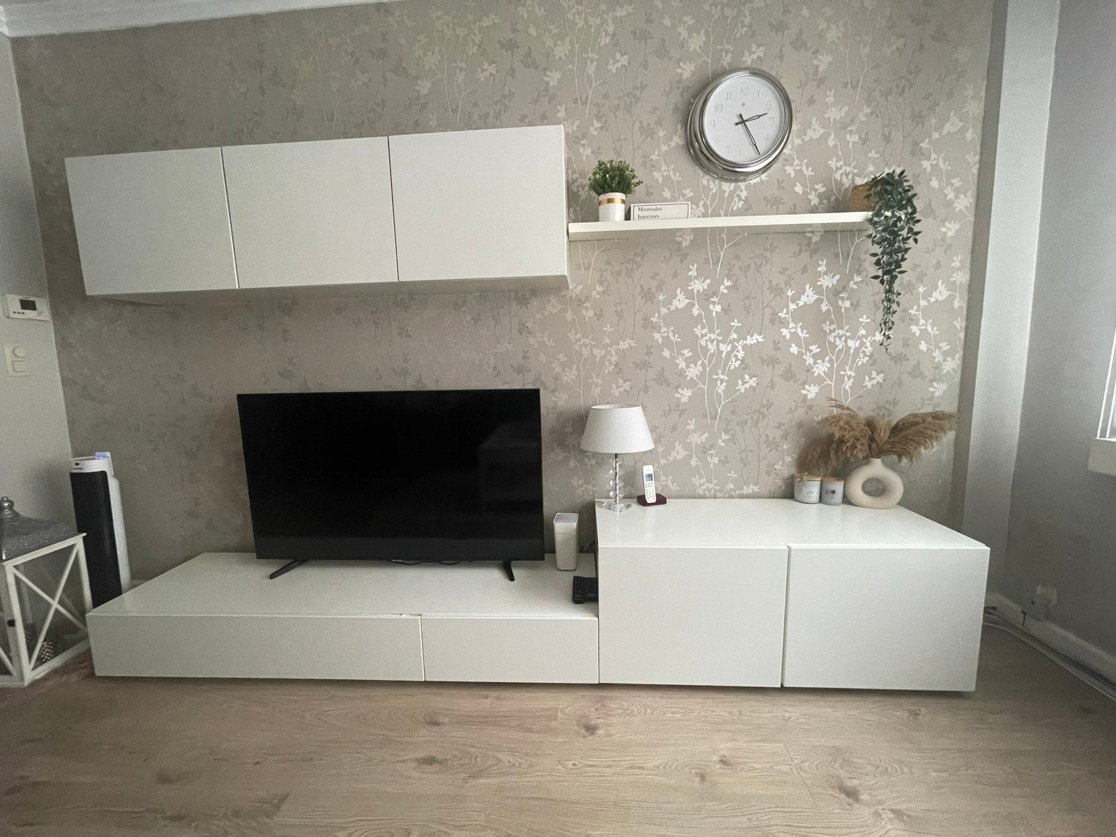 Volledige tv meubel, Ophalen, Kunststof, Gebruikt, 200 cm of meer