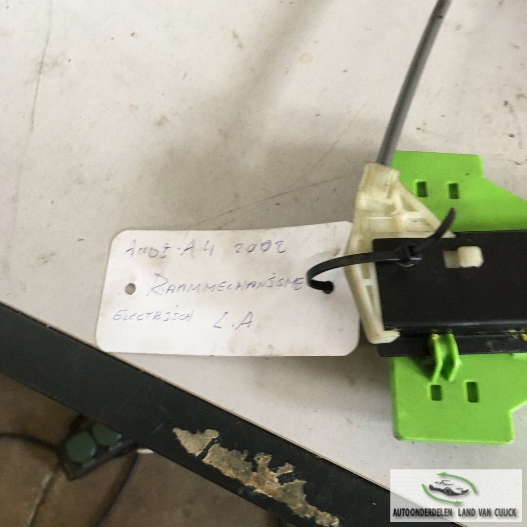 Audi A4  2002  Elektr Raamechanisme Linksachter, Gebruikt, -, -, Ophalen of Verzenden
