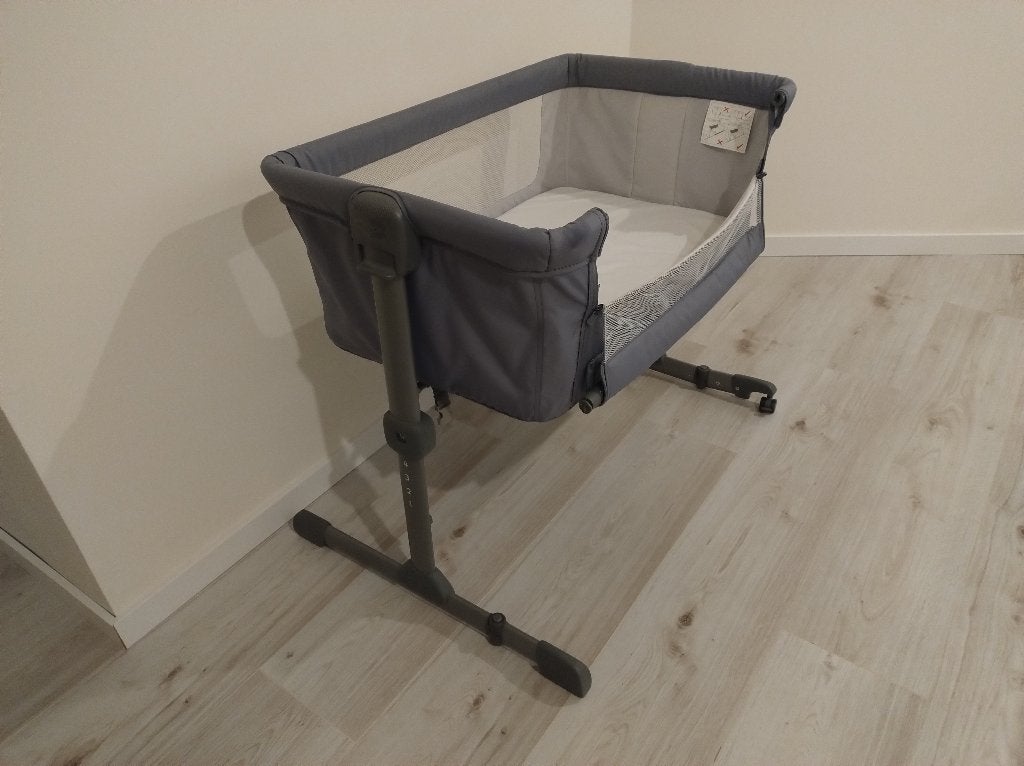 Chicco Next 2 Me Essential Co-sleeper, Kinderen en Baby's, Ophalen, Zo goed als nieuw, Wieg