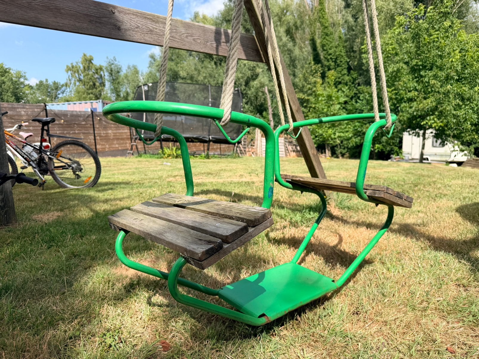 Balançoire/Balançoire double pour enfants — Balançoire verte, Enlèvement, Utilisé