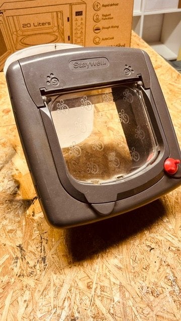 Katteluik, Dieren en Toebehoren, Ophalen, Gebruikt