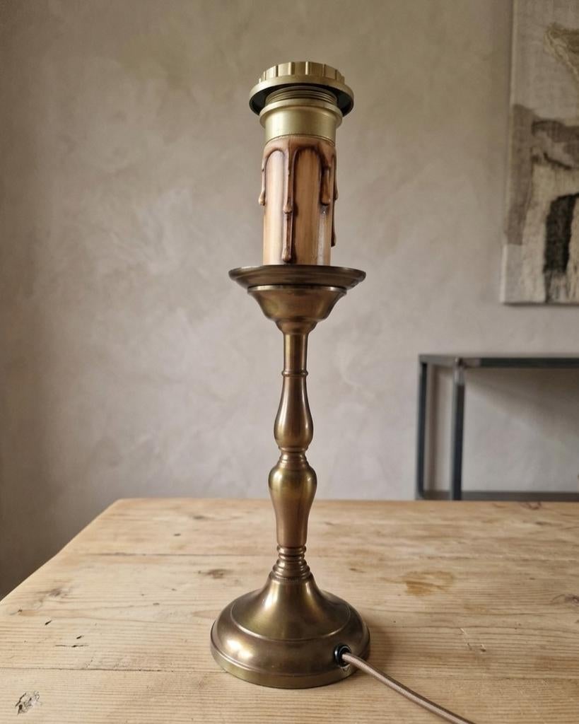 Lampe bougeoir ancienne en bronze (ou laiton), Antiquités & Art, Enlèvement