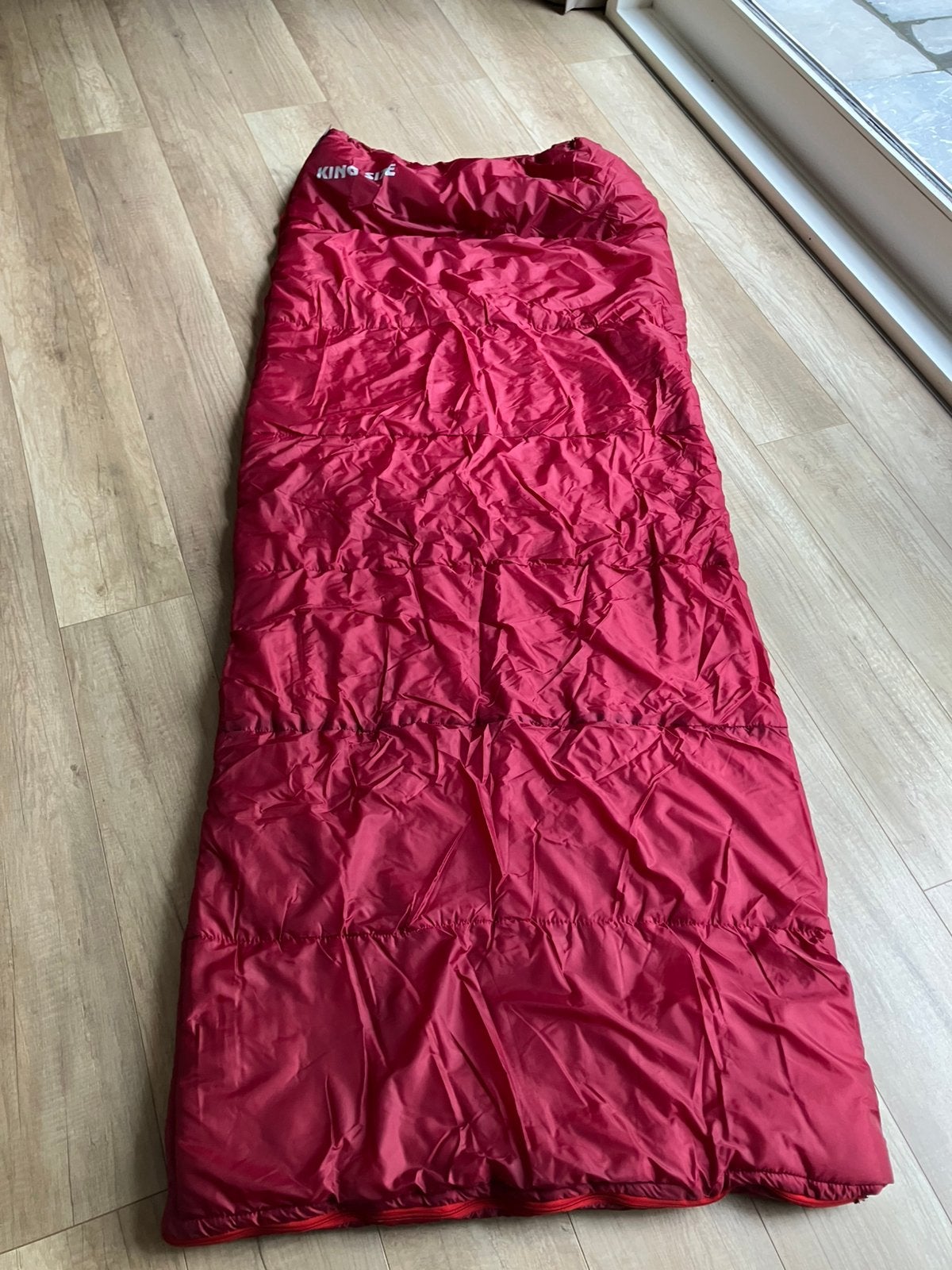 Comfortabele Rode Slaapzak – Nordic Master (Kingsize), Caravans en Kamperen, Ophalen, Gebruikt