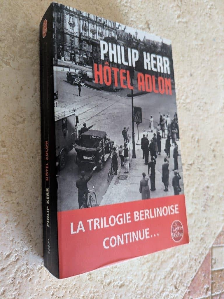 Hôtel Adlon (Philip Kerr)., Boeken, Detectives, Tv-bewerking, Verzenden, Philip Kerr., Zo goed als nieuw
