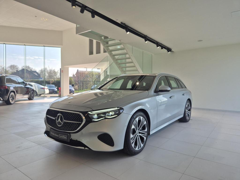 Mercedes-Benz E-Klasse 300 E Break Luxury Line | Distronic |, Auto's, Automaat, Gebruikt, 4 cilinders, 313 pk