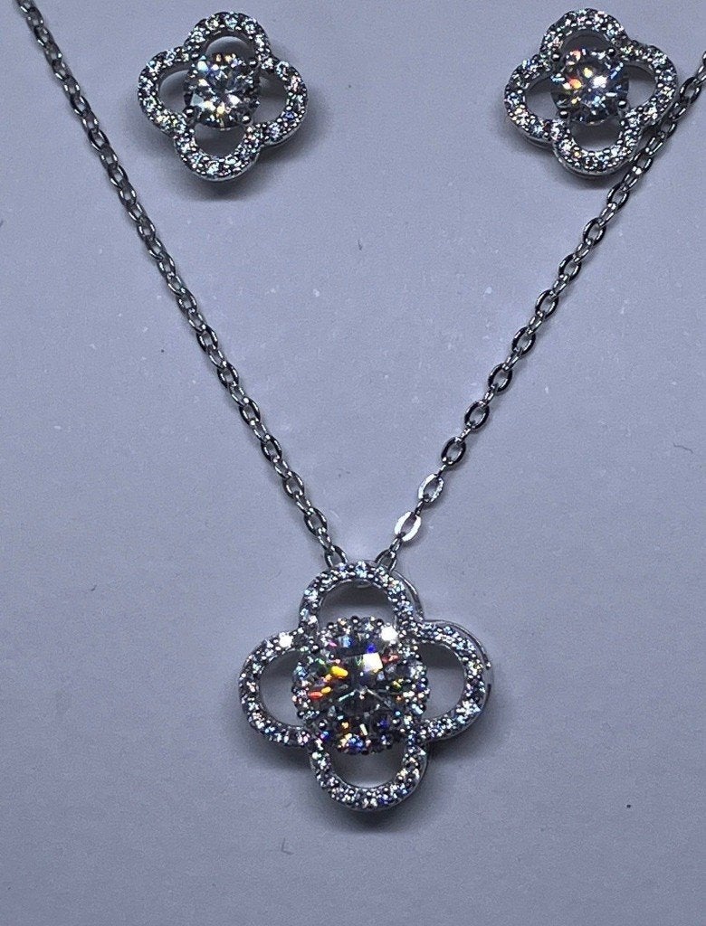 Zilver 925 setje met Moissaniet (lab made diamant), Handtassen en Accessoires, Ophalen of Verzenden, Nieuw, Zilver, Zilver