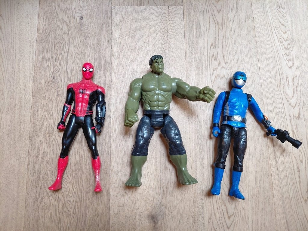Actiefiguren Marvel Hulk, Spiderman + Blue Power Ranger 30cm, Enfants & Bébés, Jouets | Figurines, Enlèvement, Utilisé