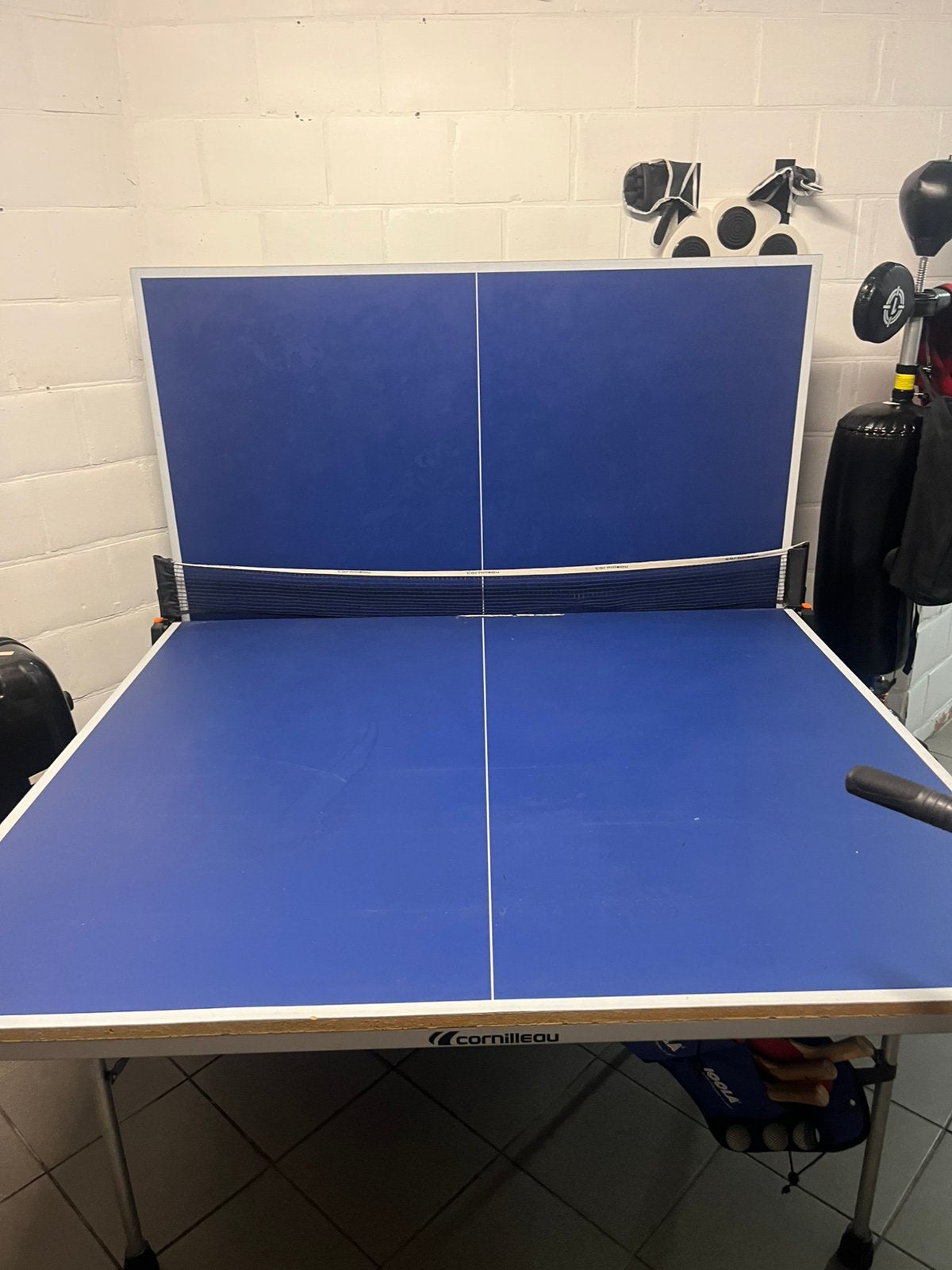 tennistafel te koop, Sport en Fitness, Tafeltennis, Ophalen, Gebruikt