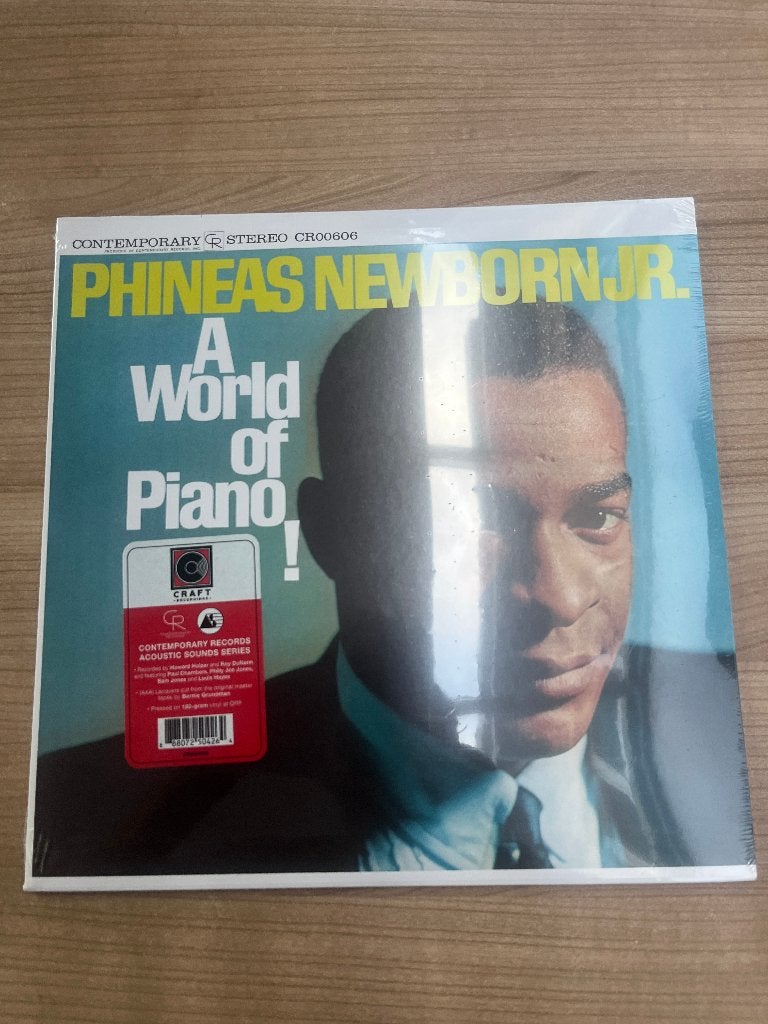 PHINEAS NEWBORN JR. - A WORLD OF PIANO (NEW CONTEMPORARY ), Beschermende buitenhoes, Ophalen of Verzenden, Blues