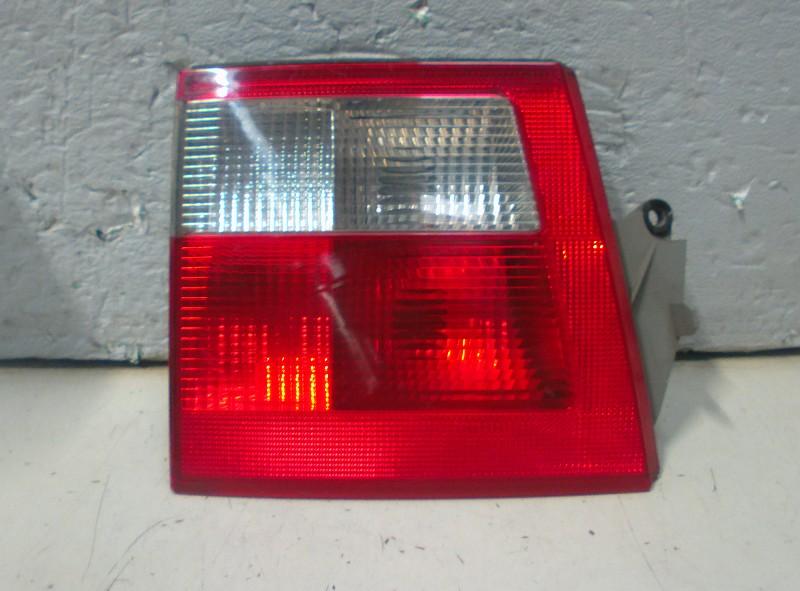 ACHTERLICHT LINKS BINNEN Saab 9-5 Estate (YS3E) (5142278), Auto-onderdelen, Gebruikt, Info@VerberkAutodemontage.nl, Nijverheidstraat 1a 1a
5405 AJ  UDEN, NL