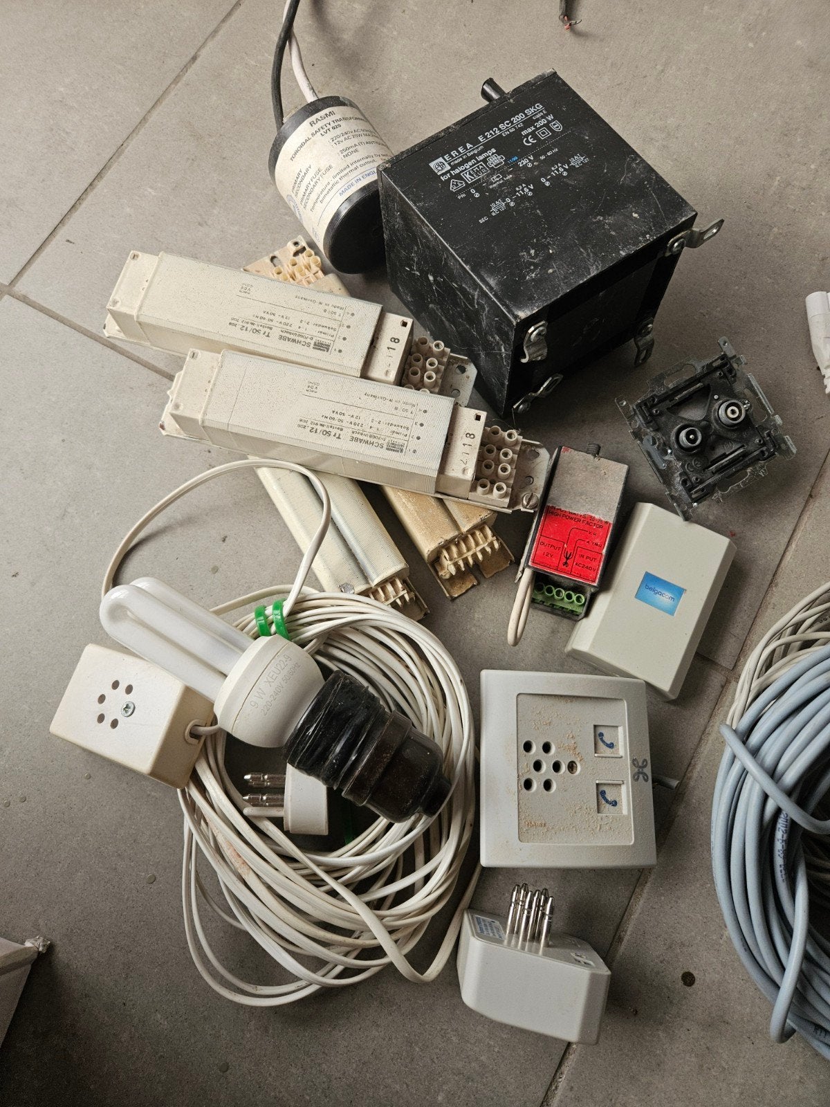 Transformatoren enz, Hobby en Vrije tijd, Elektronica-componenten, Ophalen