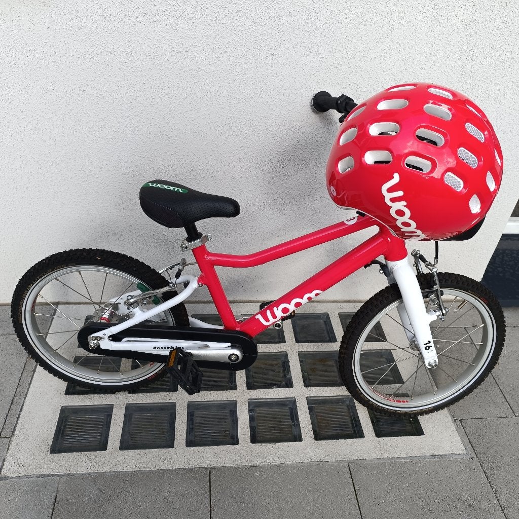 Vélo enfant + casque, Vélos & Vélomoteurs, Frein sur jante, Enlèvement, Woom, Comme neuf