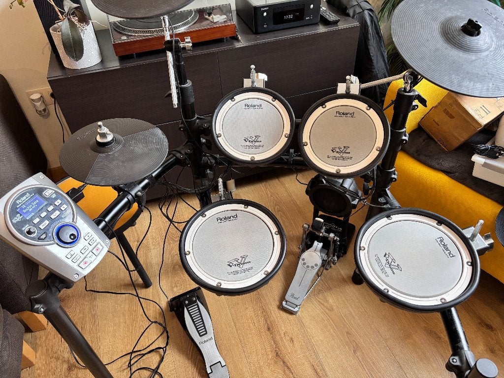 Roland TD15 batterie électronique, Muziek en Instrumenten, Drumcomputers, Ophalen, Gebruikt, Roland