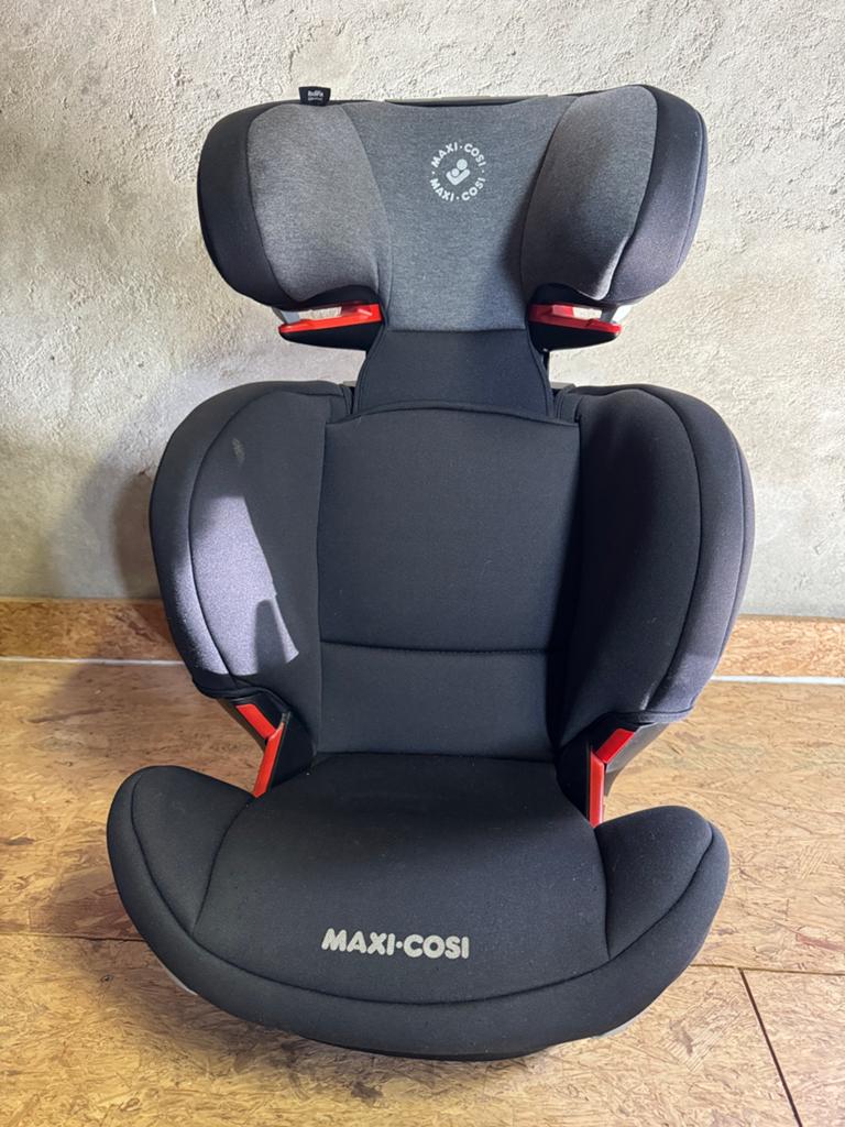 Maxi Cosi autostoel met isofix, Kinderen en Baby's, Ophalen, 9 t/m 18 kg, Verstelbare rugleuning, Zo goed als nieuw