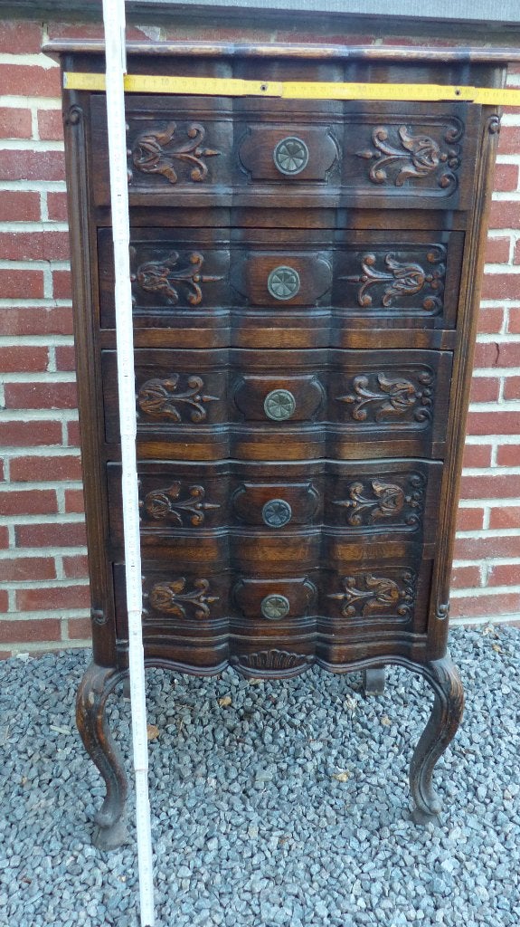 Klein meubelstuk (Spaanse stijl?), Huis en Inrichting, Kasten | Ladekasten, Ophalen, Gebruikt, 5 laden of meer, 100 tot 150 cm