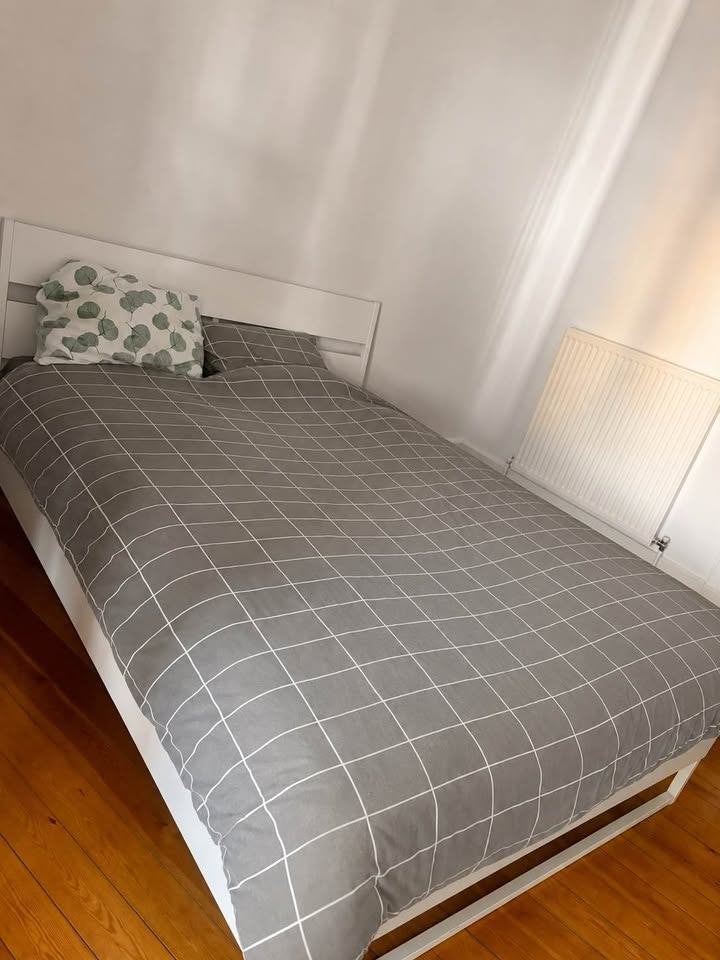 Matelas Cadre de lit sommier à Lattes, Huis en Inrichting, Slaapkamer | Matrassen en Bedbodems, Gebruikt, Matras, Ophalen