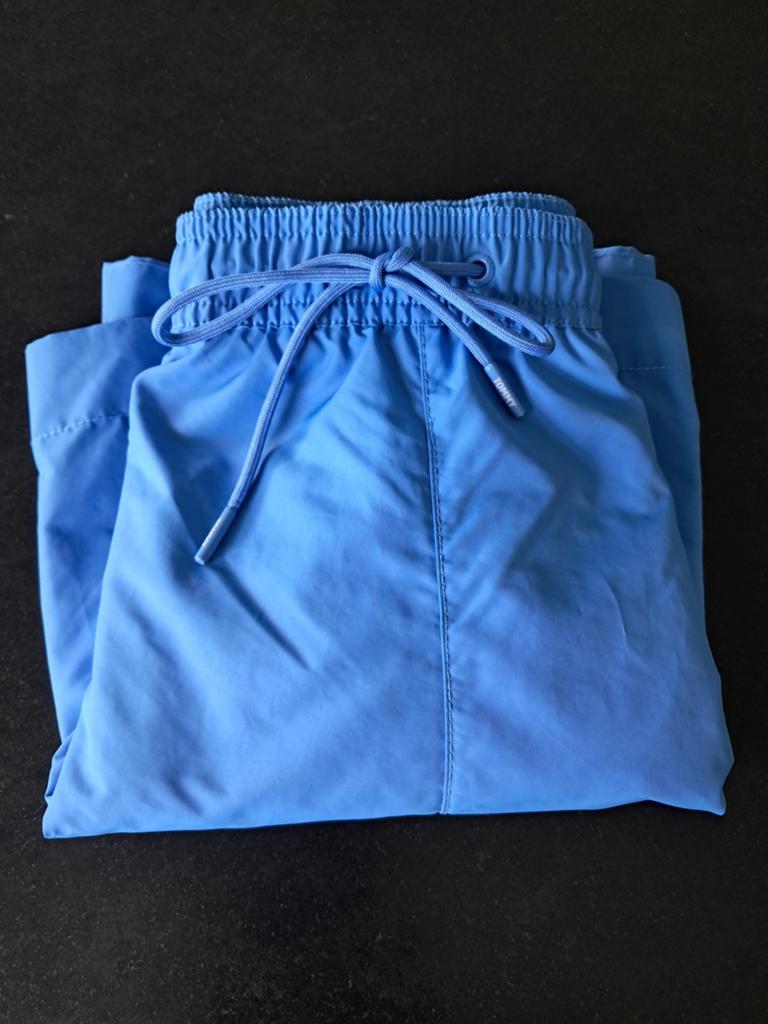 Blauwe zwemshort, maat medium, Vêtements | Hommes, Vêtements de bain & Maillots de bain, Enlèvement ou Envoi, Short de bain, Tommy hilfiger